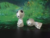 Декоративная флюаресцентная Фигурка Кодама №01, светящаяся в темноте