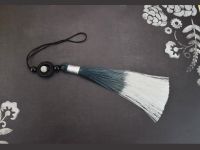 Підвіска, прикраса Чорно-біла китиця з намистиною та колечком, довжина 17 см, 1шт