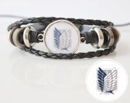 Браслет потрійний №004-0001 Attack on Titan , чорний з кабошоном 20 мм
