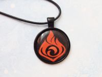 Кулон Genshin Impact ПИРО (на чорном), №944-0035 25мм, с черным шнурком