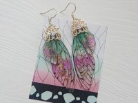 Сережки Крила рожево-біло-зелені Канае Кочо Demon Slayer №0045