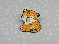 ПИН-0007-92  Значок фигурный застежкой-пином тигренок