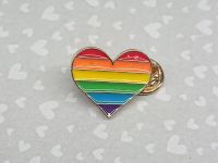 Значок фігурний з застібкою-піном Серце ПІН-0012-8