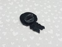 Значок Мікаса Атака Титанів Attack on Titan фігурний з застібкою-піном ПІН-0020-02