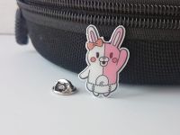 ПИН-0015-05 Значок Danganronpa Данганронпа Усами, фигурный застежкой-пином