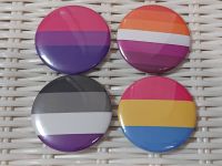 Значок LGBT+ 000242