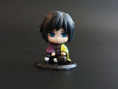 Фігурка  Гію Томіока Клинок, що розтинає демонів Demon Slayer 05-06