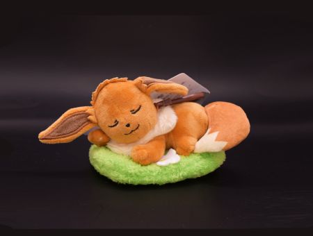 Мягкий брелок Pokemon Eevee Спящий Покемон Иви
