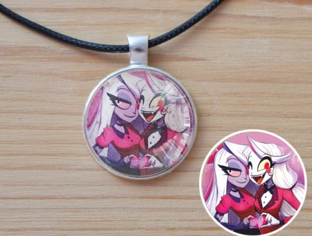 Кулон Hazbin Hotel №945-0250 , 25мм, з чорним шнурком