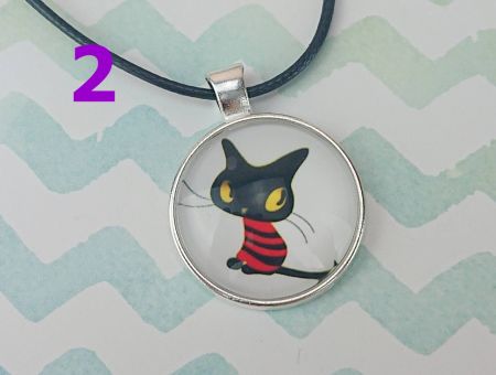 Кулон КІТ сріблястий №0013 , 25мм, з чорним шнурком