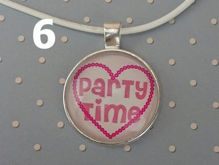 Кулон Серце сріблястий №0011 , 25мм, з білим шнурком