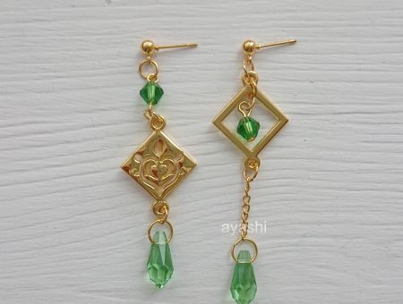 Сережки Дендро Genshin Impact №0030 (швензи гвоздики), 1 пара