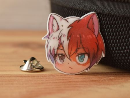 ПИН-0018-1 Значок Шото Тодороки (голова) BNHA фиігурный с застежкой-пином