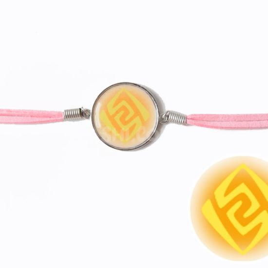 Браслет №006-0034-1 Genshin Impact ГЕО (на белом), замшевый с кабошоном 25 мм Браслет №006-0034-1 Genshin Impact ГЕО (на белом), замшевый с кабошоном 25 мм